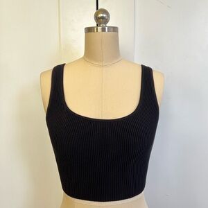 Babaton sculpt knit square neck cropped tank
